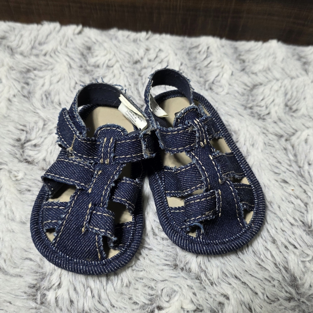 Old Navy Jean Baby Sandals | Shoes for Infant | size 0-3 months